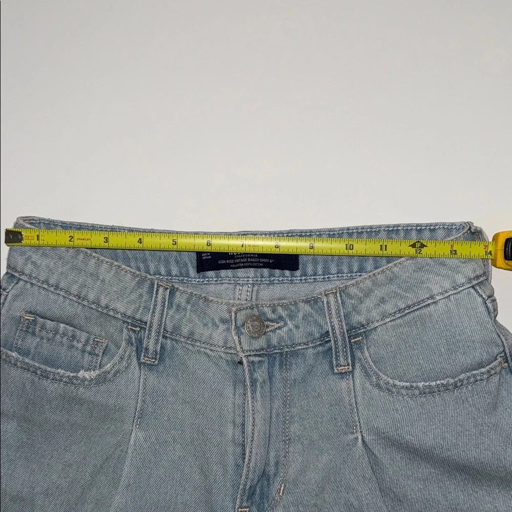 Hollister California High Rise Vintage Baggy Denim Shorts W25